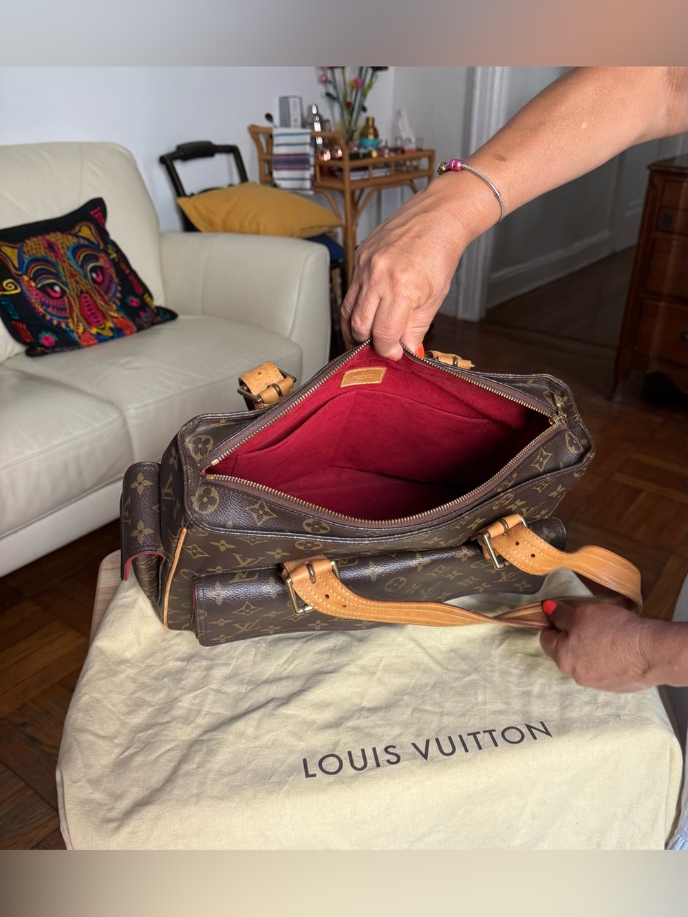 Louis Vuitton Multipli Cité Canvas Shoulder Bag (preowned) - Picture 3 of 10